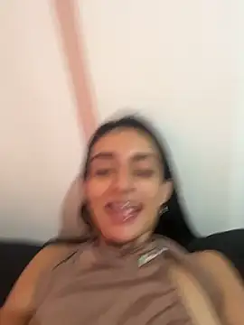 leilani X online show from April 28, 2:32 pm