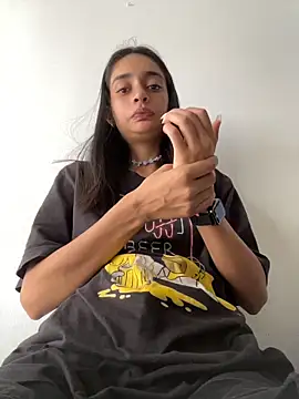leilani X online show from May 19, 1:07 pm