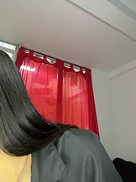 leilani X online show from April 7, 3:47 pm