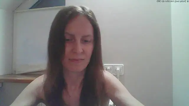 AnnaTight online show from June 4, 6:45 pm
