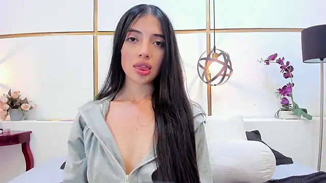 Cynthia1Fox online show from May 26, 8:08 pm