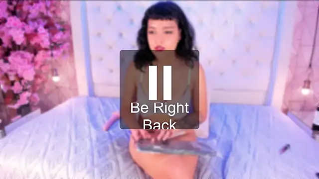 Kaitlynstone online show from May 11, 4:04 pm