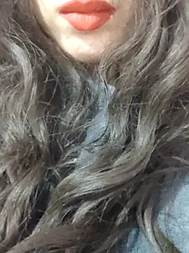 Kamilya89six online show from March 18, 7:30 pm