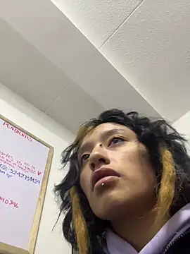 baby akuma online show from April 30, 6:29 am