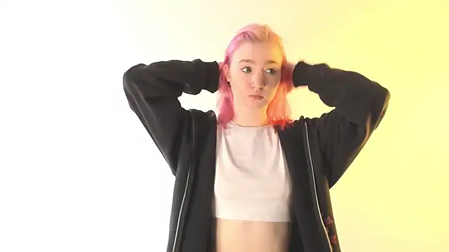 August female online show from April 23, 12:01 pm