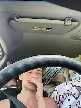 aussiemilf94 online show from March 11, 3:33 am