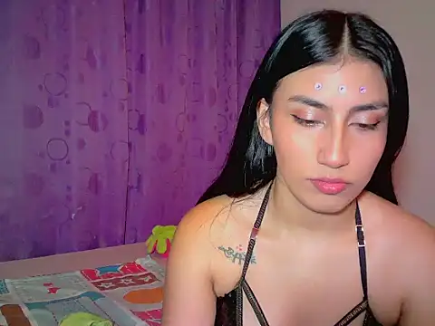 KattySquirtt online show from April 25, 12:13 am