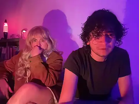 NickMellow online show from March 12, 7:44 am