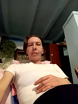 Tania9876 online show from April 15, 7:03 pm