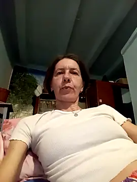 Tania9876 online show from April 16, 8:08 pm