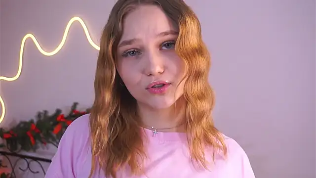 MinervaMarso online show from March 16, 6:56 pm