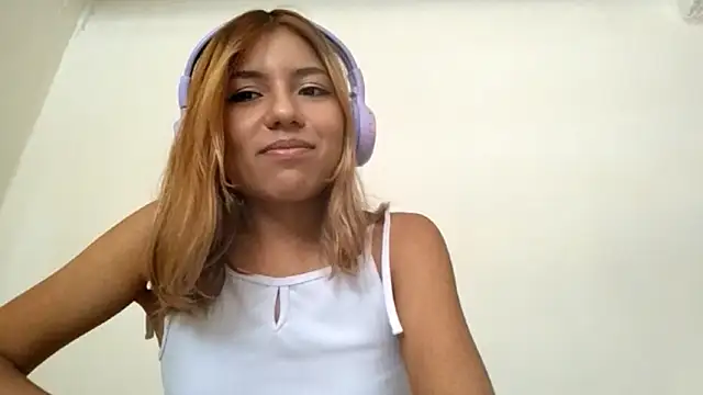 AlexisHeaden online show from March 14, 4:52 pm