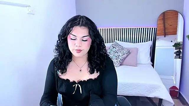 Alisson Pinkey online show from May 31, 12:27 am