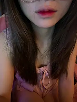 Cum-withyou online show from April 25, 7:00 pm