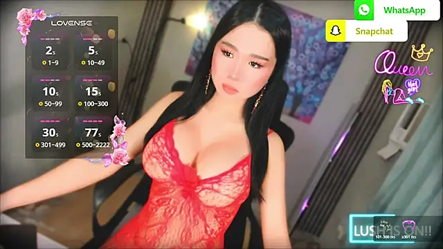 xBigSurpriseLorainex online show from May 27, 4:48 pm