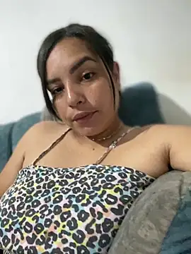 Kira33  online show from March 17, 11:25 am