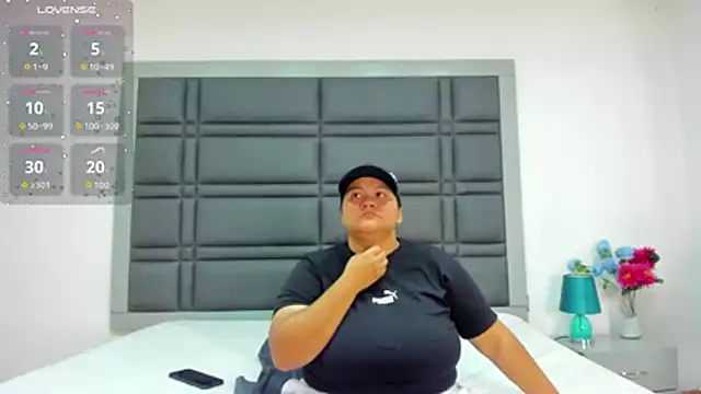 AmaranttayLunay online show from March 17, 6:23 pm