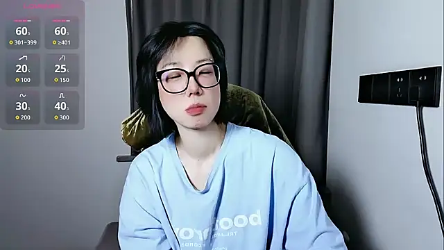 lin lin 520 520 online show from April 29, 3:15 pm