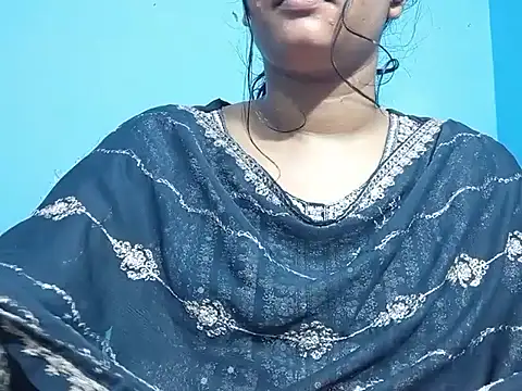 Emma 4433 online show from April 17, 9:50 pm