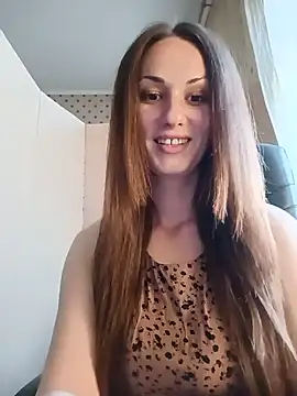 LunaCrystall online show from May 29, 4:38 pm