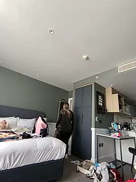 Ameliaxoxoo online show from April 2, 2:47 pm