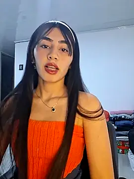 ZoeKatzz online show from March 26, 11:17 pm