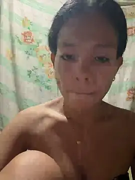 chinny1112 online show from June 3, 2:55 pm