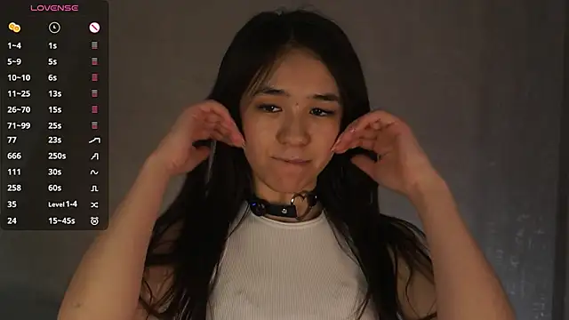 CherrylLlams online show from March 17, 6:45 pm