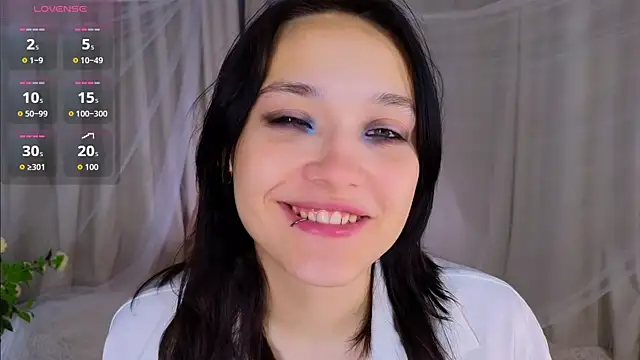 DarcyBlackwood online show from July 17, 1:43 am