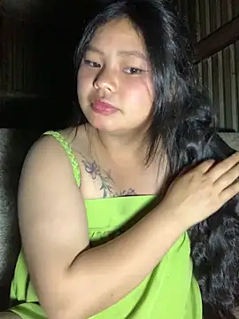 Motminhthoi online show from April 25, 12:30 pm