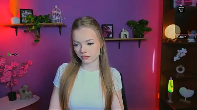 maddy moah online show from May 27, 5:04 am