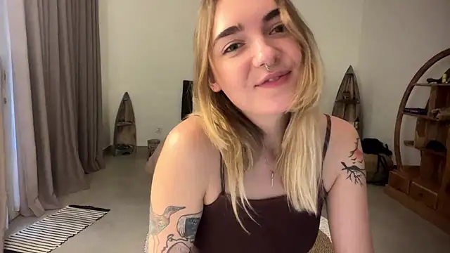 RoxyWet online show from March 26, 10:33 pm