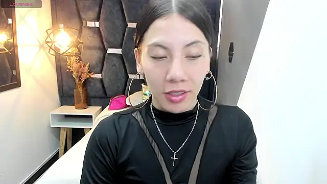 Abril Fox   online show from May 16, 7:57 pm
