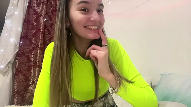 ReathaKiss online show from March 15, 3:14 pm