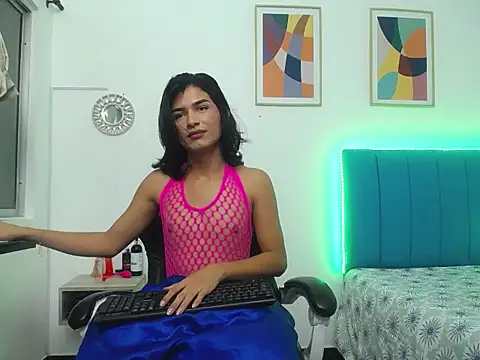 Madisson jones online show from April 10, 12:11 pm