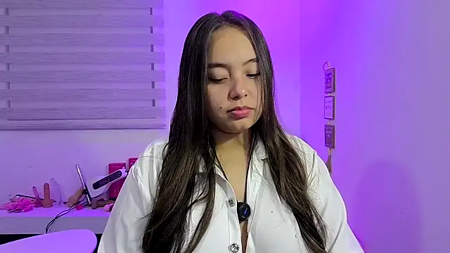 cherry valeria online show from June 10, 12:10 am