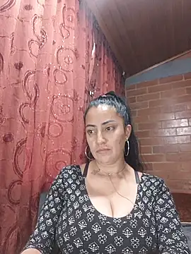 Alexandrina online show from February 11, 10:00 pm