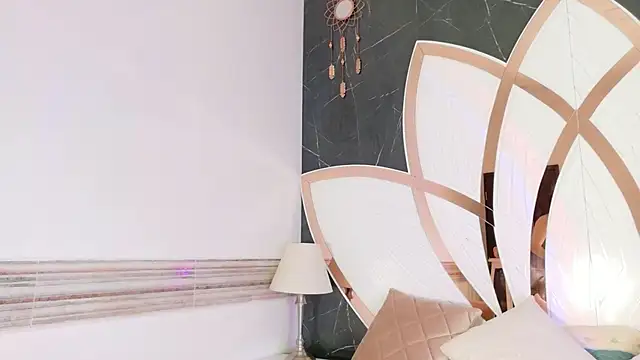 Gisela Valencia online show from April 28, 5:55 am