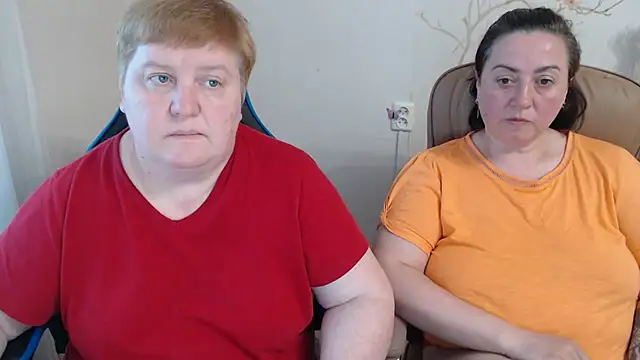 Lindy-Jeanie online show from May 27, 5:32 pm
