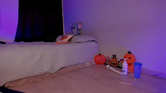 kristy bennet online show from October 18, 3:20 am