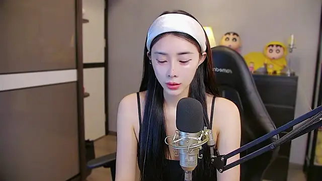 XiaoYuBao- online show from August 8, 1:52 pm