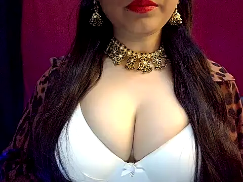 nadia doll69 online show from July 29, 6:41 pm