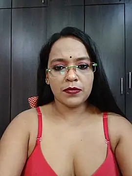 hornyrosy321 online show from May 17, 6:40 pm