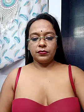 hornyrosy321 online show from May 4, 10:13 pm