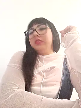 ytzi opss online show from April 21, 9:55 pm