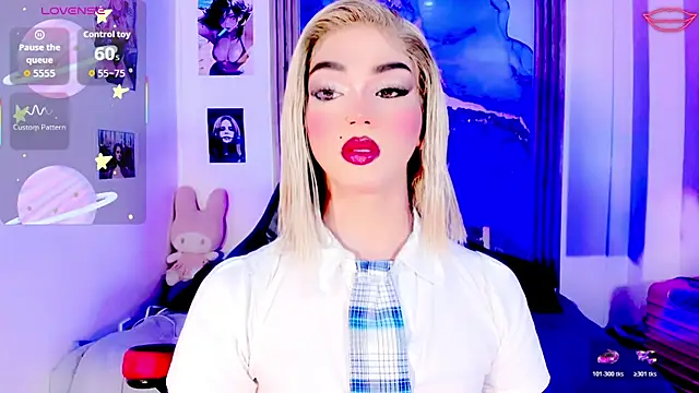 blonde queen- online show from July 4, 3:24 am