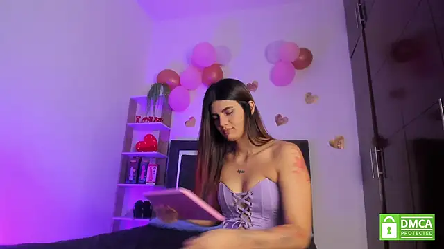 Mariana and Ronny online show from May 17, 10:09 pm