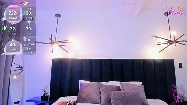 kirasweet7 online show from April 25, 3:42 am