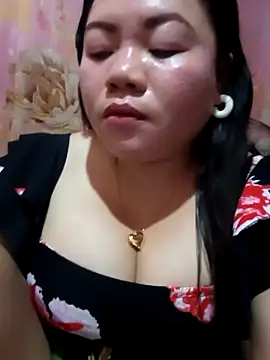 hotwomenxxxx online show from March 26, 1:19 am