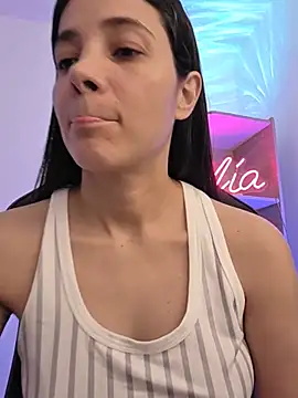 miaeyex online show from July 28, 2:13 pm